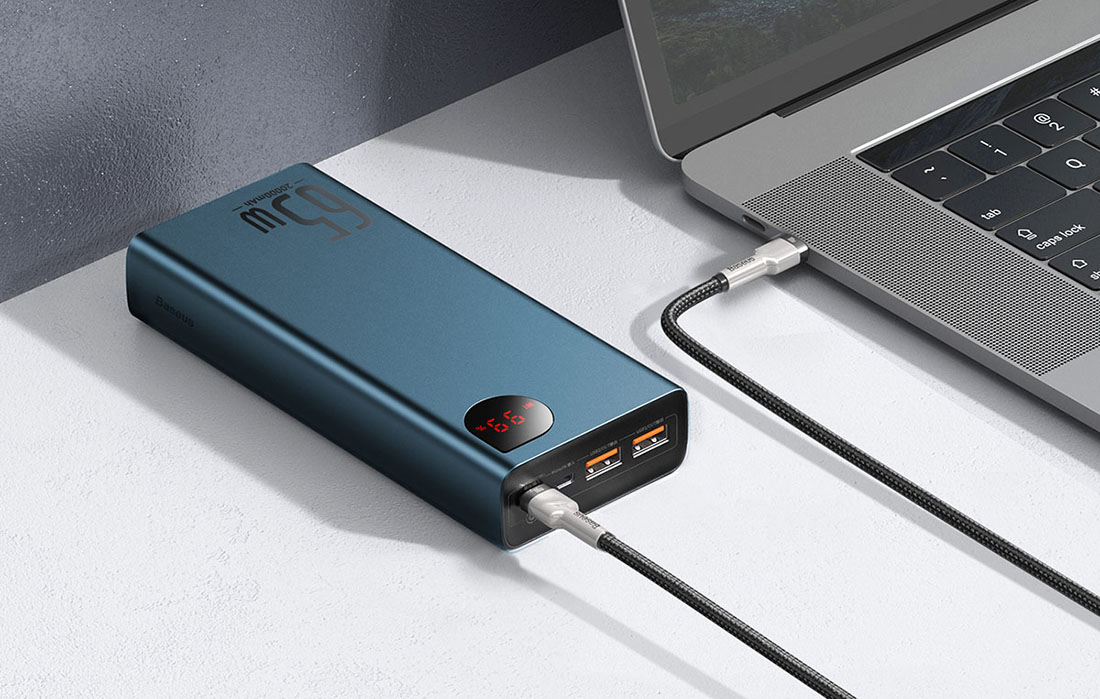 Baseus Adaman Metal Digital Display Quick Charge Power Bank 20000mAh/65W - 2xUSB-A, USB-C - sininen - sininen